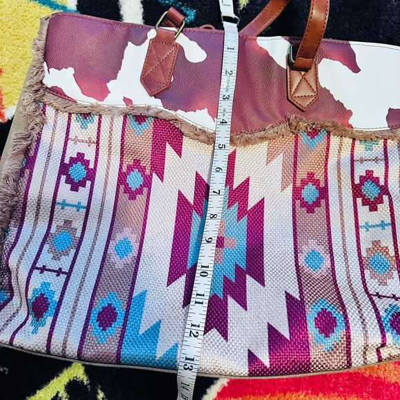 Western tote bag with matching wallet - Picture 8 of 11